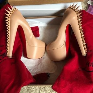 Christian Louboutin Spiky Heels / Gold Nude Red
